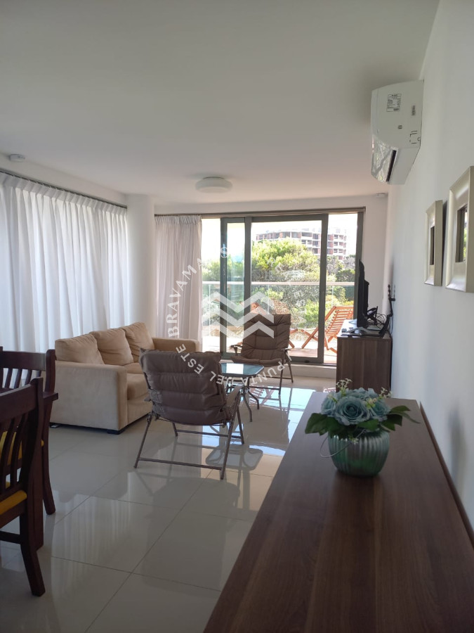 Apartamento ID.81 - VENTA Apartamento 2 dormitorios a pasos de Playa Brava