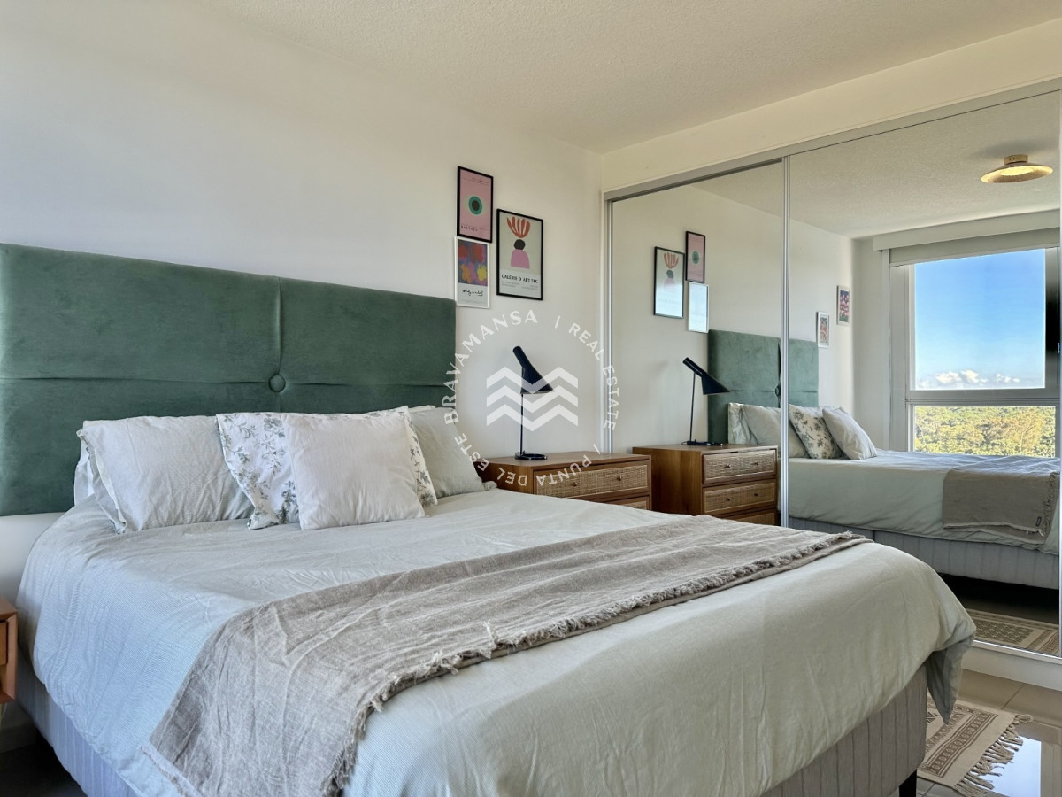 Apartamento ID.175 - ALQUILER DE VERANO 1 dormitorio moderno Torre One Punta del Este