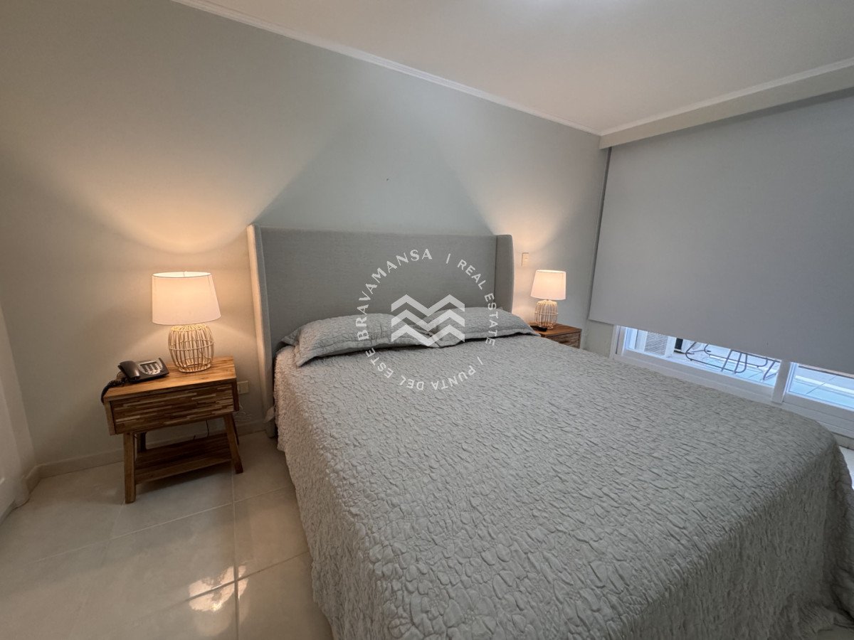 Apartamento ID.370 - Millenium Tower Primera linea Playa Mansa, 2 dormitorios ensuite