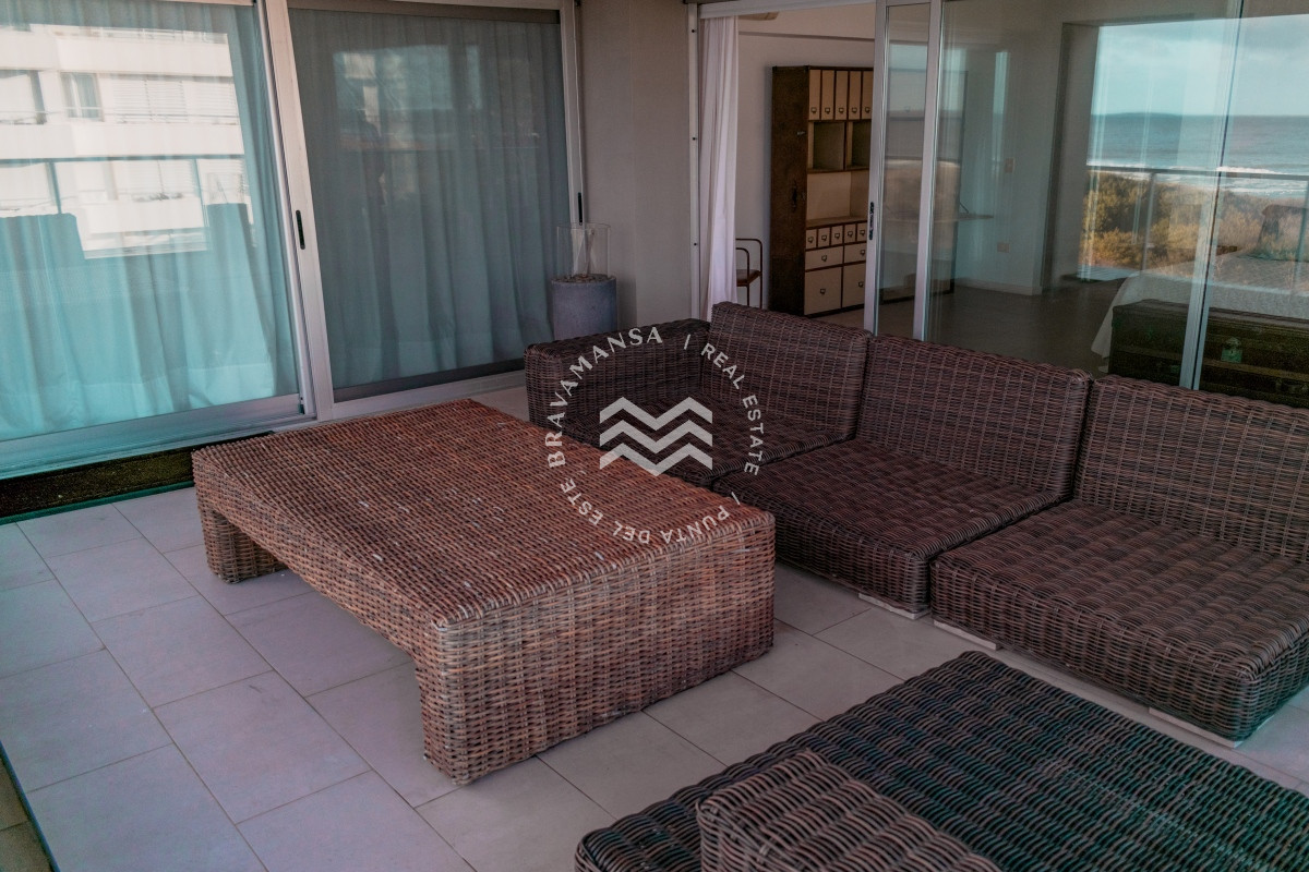 Apartamento ID.358 - ALQUILER TEMPORADA Exclusivo apartamento en Playa Brava, piso entero 3 dormitorios