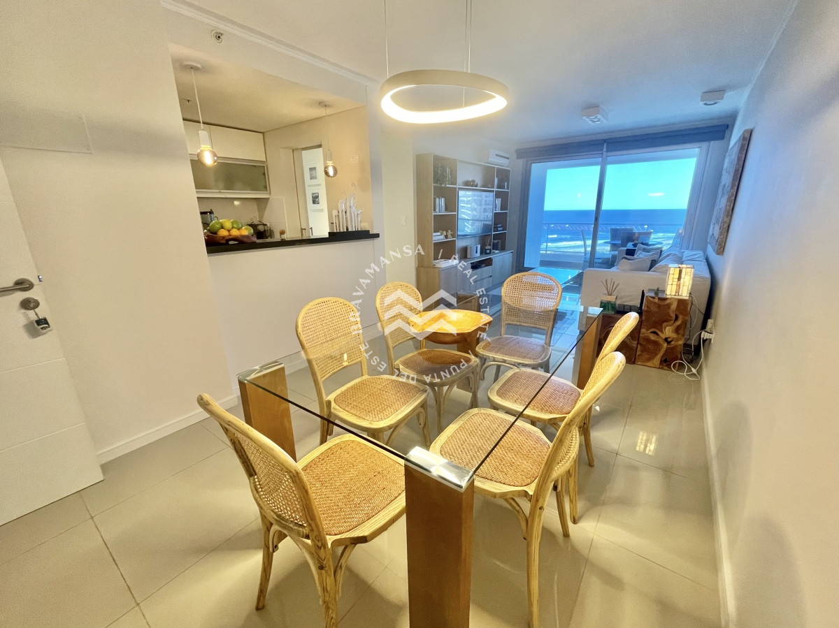Apartamento ID.101 - VENTA 2 dormitorios con vista al mar en Playa Brava