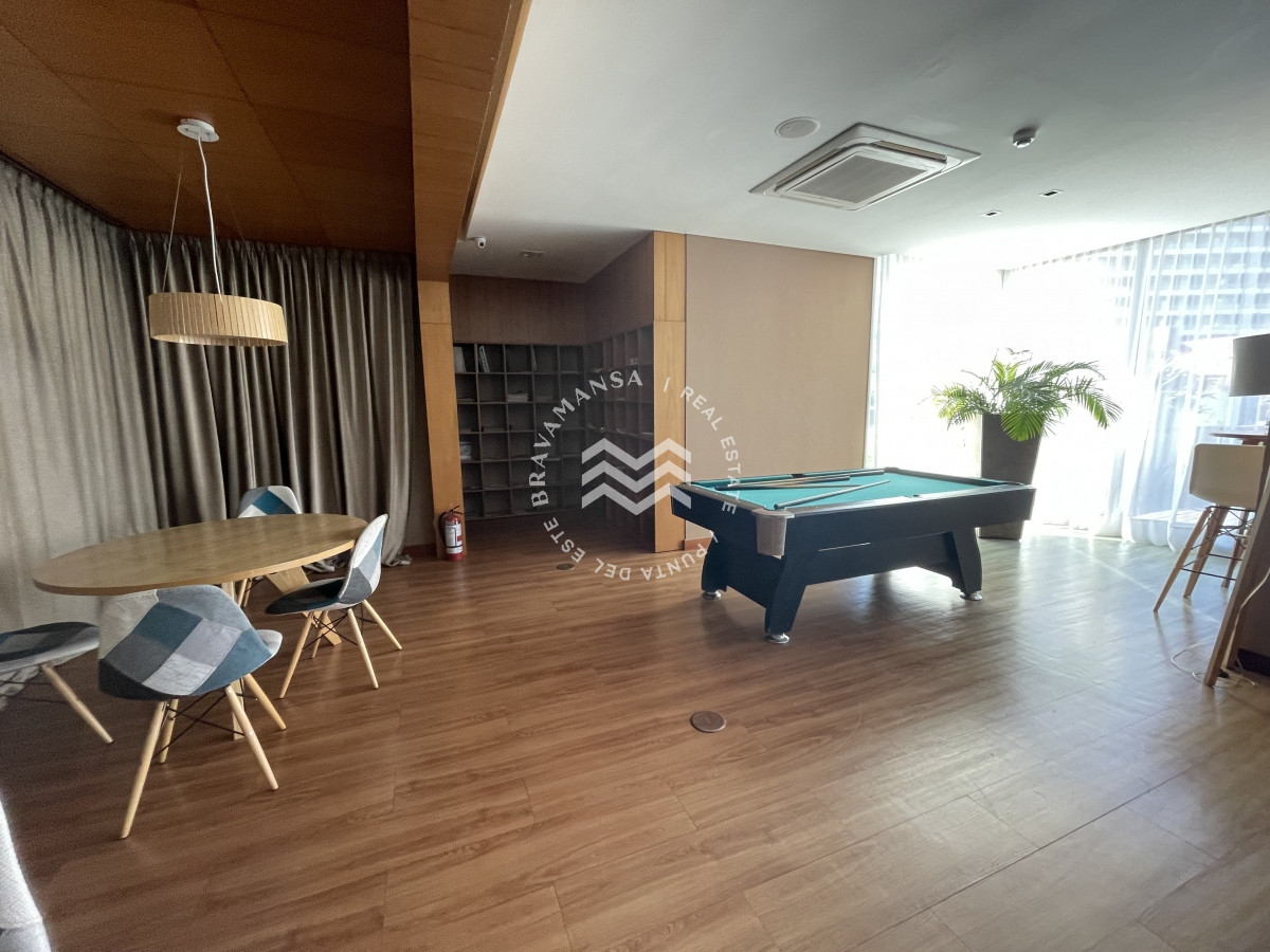Apartamento ID.101 - VENTA 2 dormitorios con vista al mar en Playa Brava