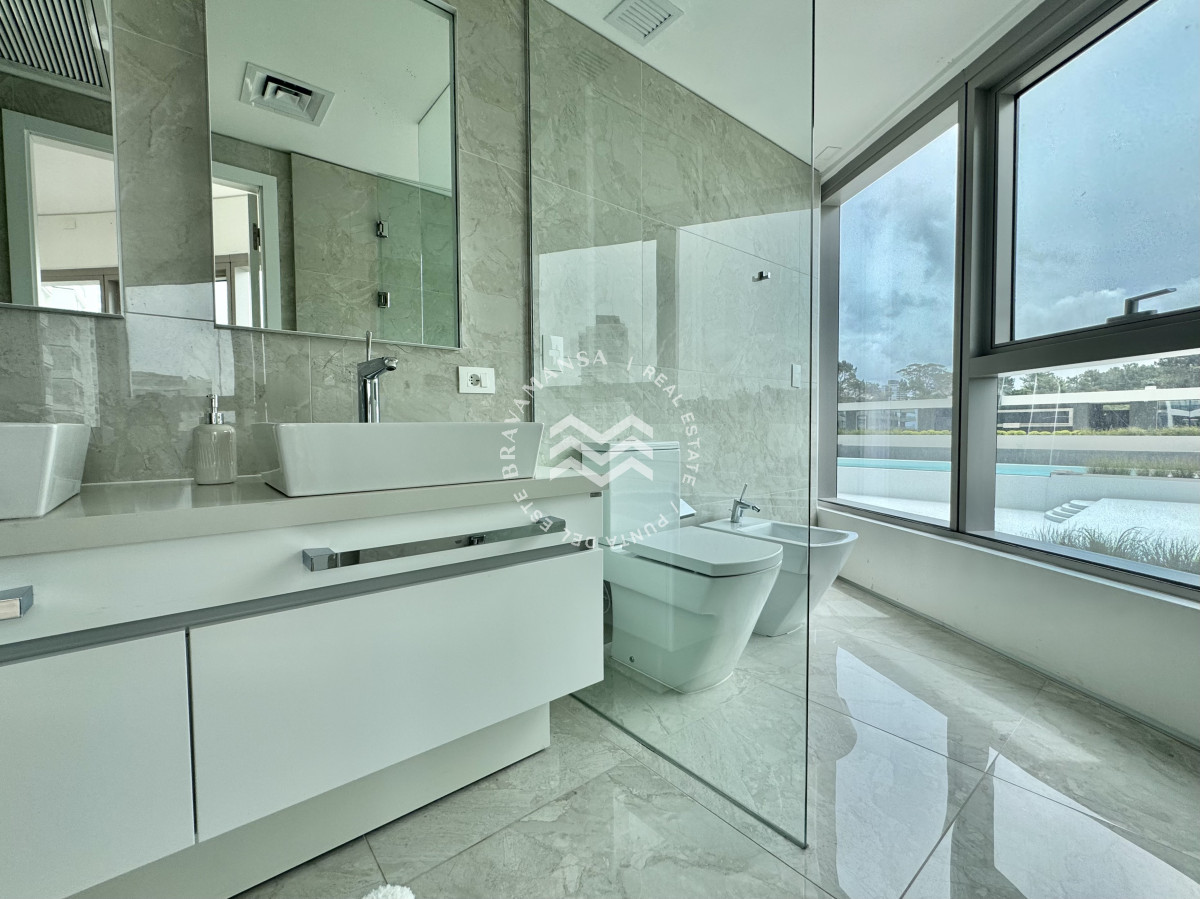 Apartamento ID.723 - ALQUILER TEMPORADA 2026 Trump Tower 2 suites, piso alto