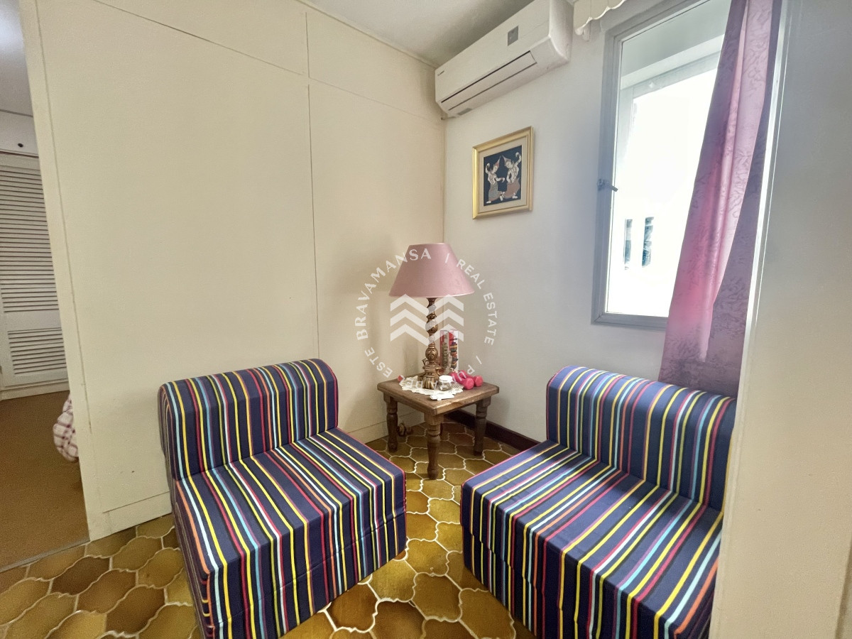 Apartamento ID.262 - OPORTUNIDAD venta dormitorio y medio frente a Playa Mansa
