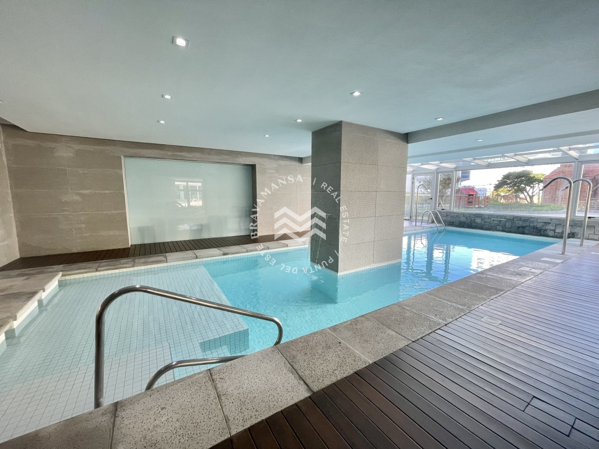 Apartamento ID.101 - VENTA 2 dormitorios con vista al mar en Playa Brava