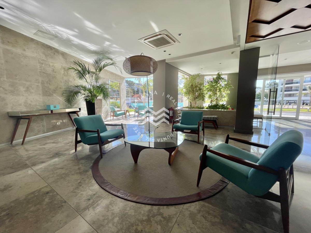Apartamento ID.101 - VENTA 2 dormitorios con vista al mar en Playa Brava