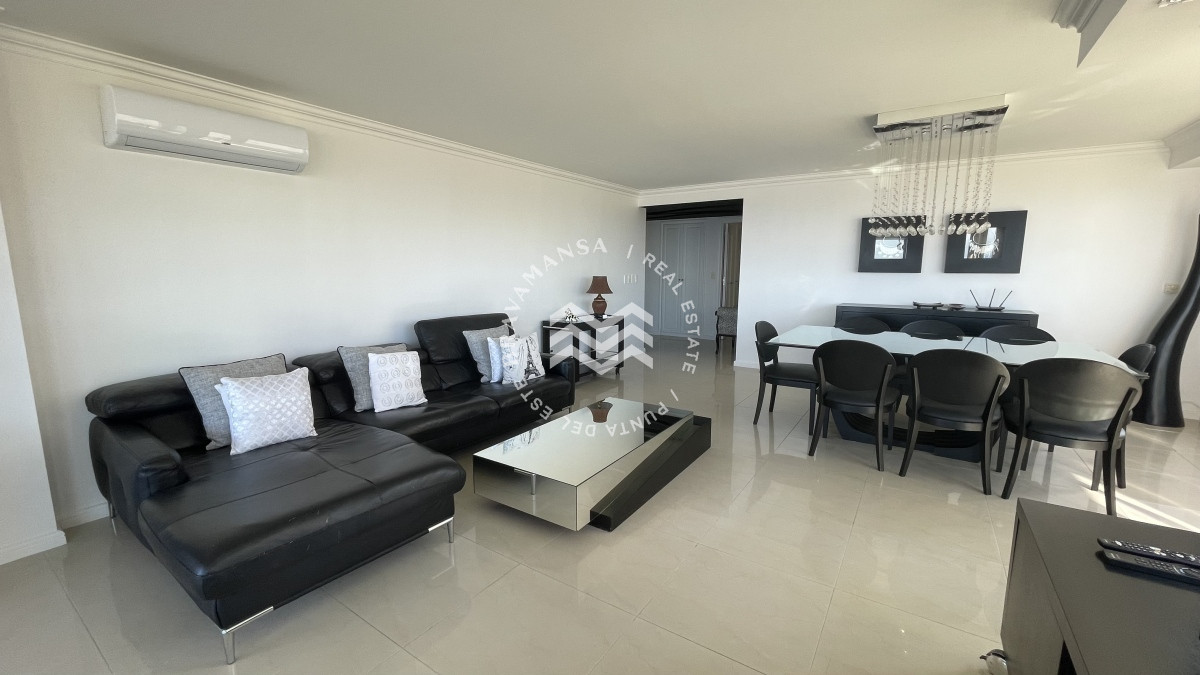 Apartamento ID.359 - ALQUILER Imperiale 3 dormitorios + servicio. Playa Brava