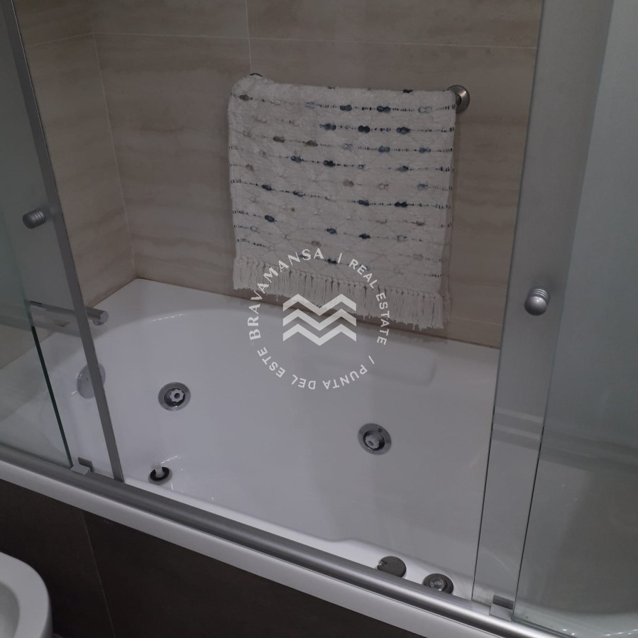Apartamento ID.350 - ALQUILER TEMPORADA Miami Boulevard 2 dormitorios Punta del Este