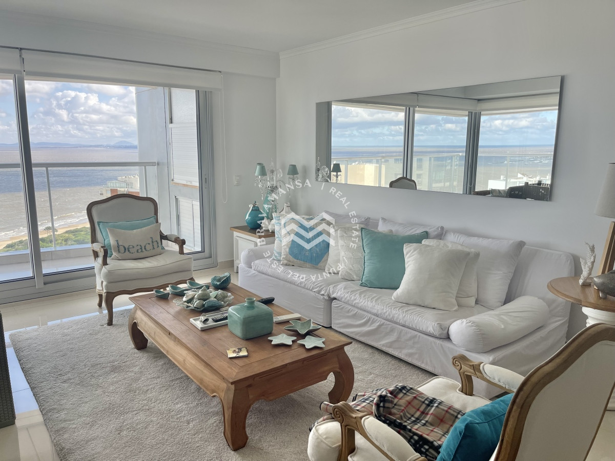 Apartamento ID.372 -  Penthouse duplex 3 dormitorios con vista al mar