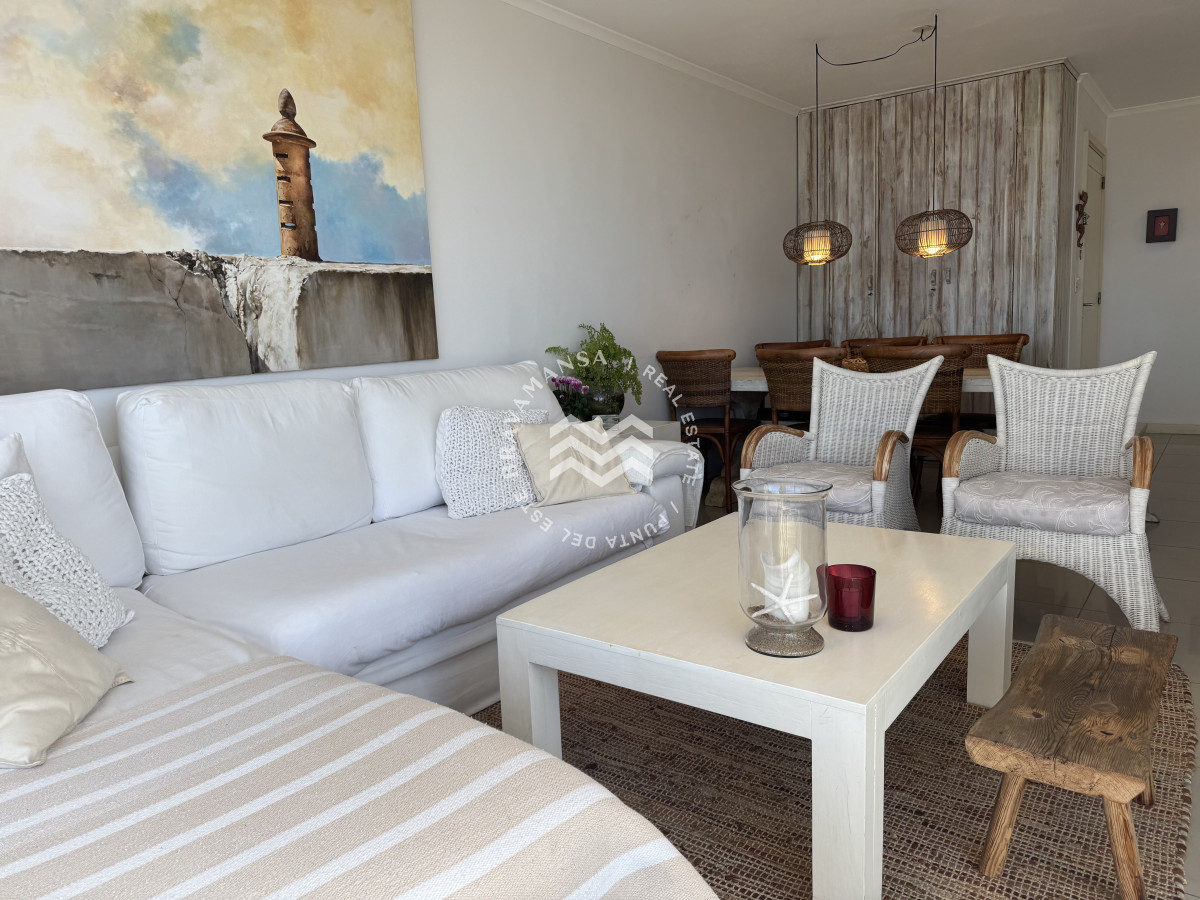 Apartamento ID.662 - VENTA Hermoso apartamento de 3 suites en Ocean Drive, excelente estado