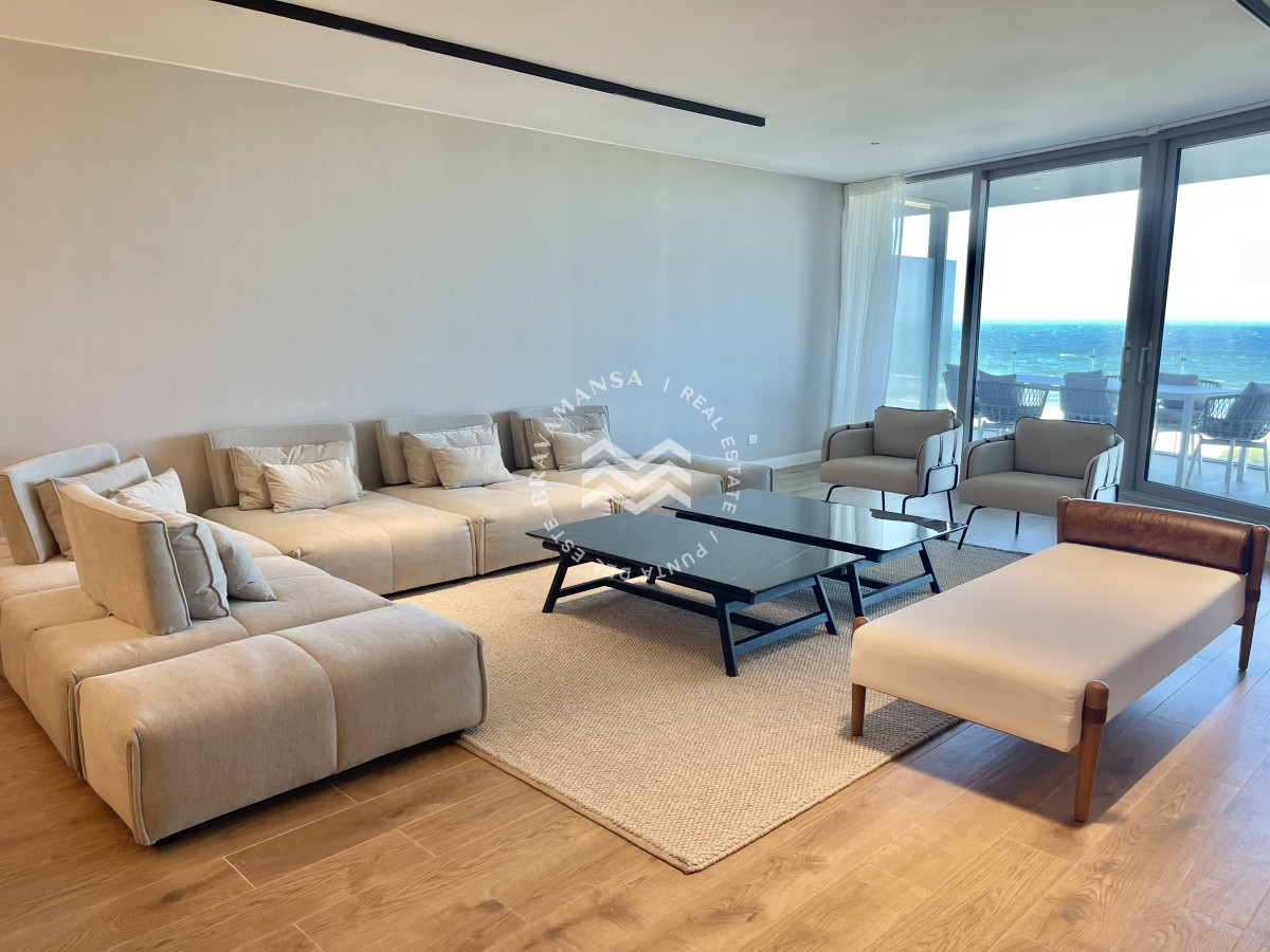 Apartamento ID.123 - ALQUILER TEMPORAL En Playa Brava frente al mar