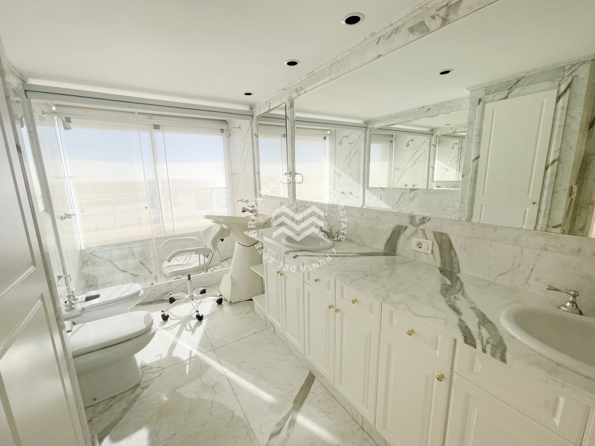 Apartamento ID.16 - Magnífico Penthouse duplex en Punta del Este, Playa mansa