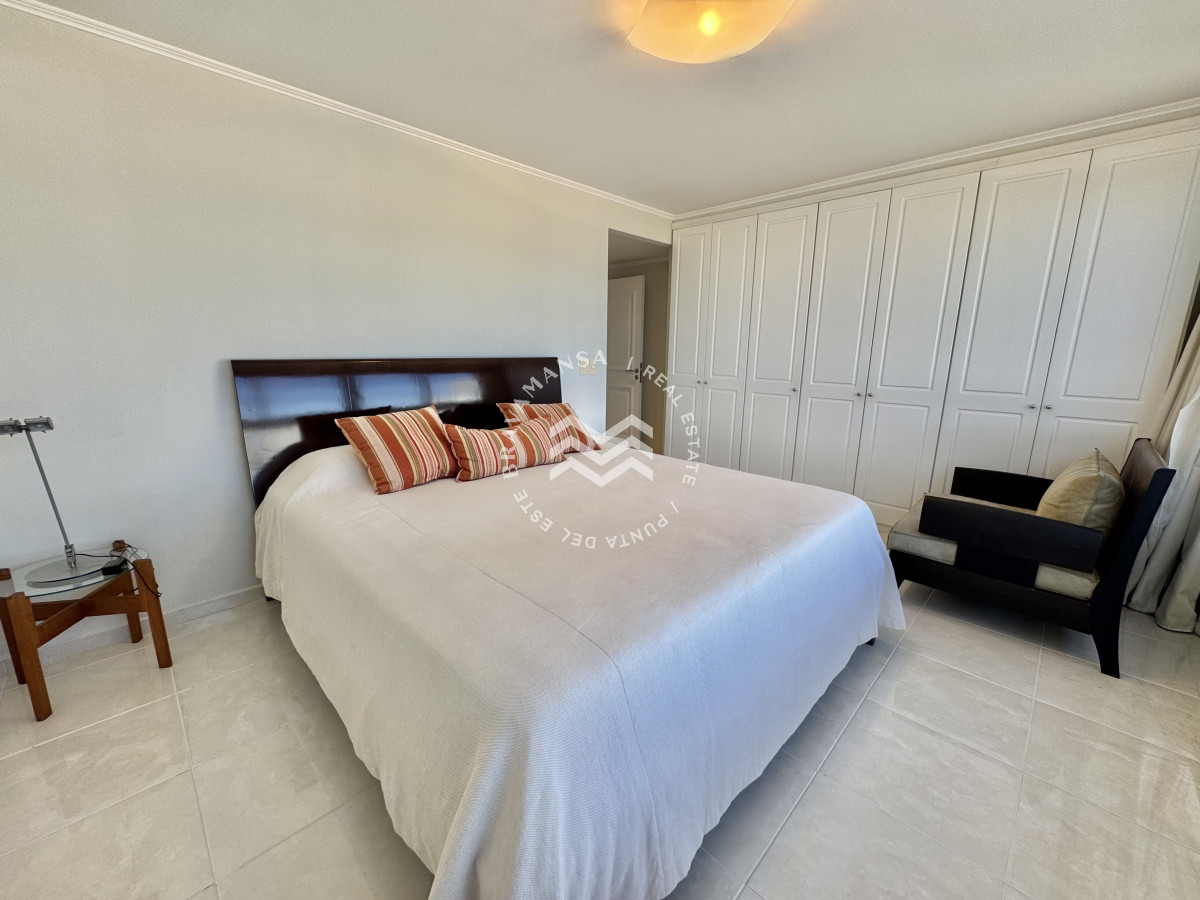 Apartamento ID.706 - VENTA APARTAMENTO MILLENIUM TOWER, ESQUINERO. 3 DORMITORIOS + DEPENDENCIA