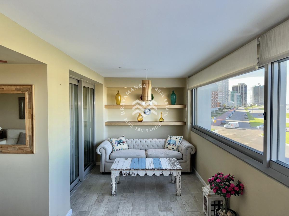 Apartamento ID.286 - VENTA apartamento 3 dormitorios en suite en Playa Brava primera línea