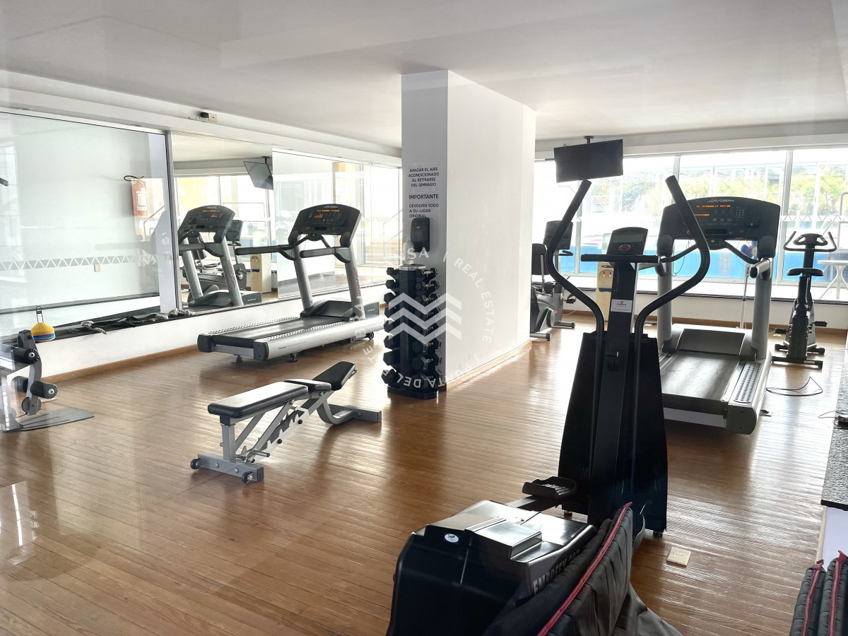 Apartamento ID.104 - ALQUILER TEMPORADA 2 dormitorios Playa Mansa frente al mar