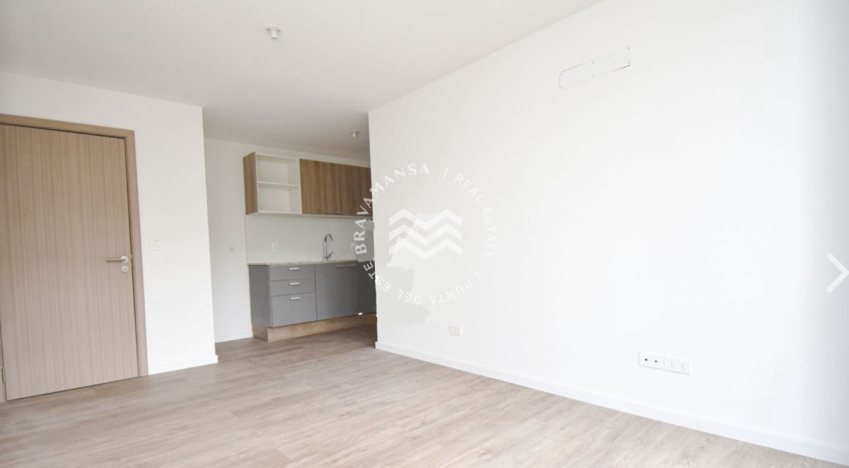 Apartamento ID.319 - VENTA apartamento 1 dormitorio A ESTRENAR zona Punta Shopping