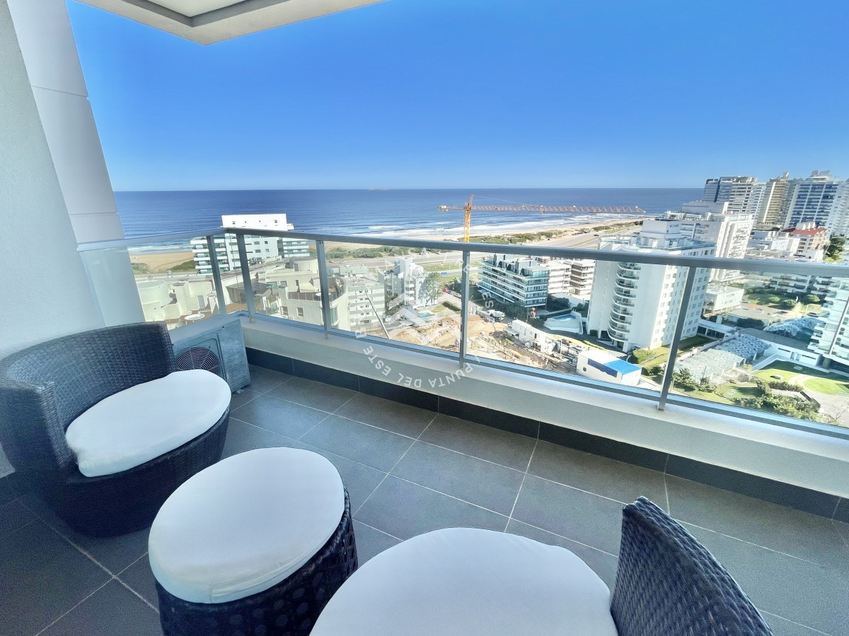 Apartamento ID.101 - VENTA 2 dormitorios con vista al mar en Playa Brava