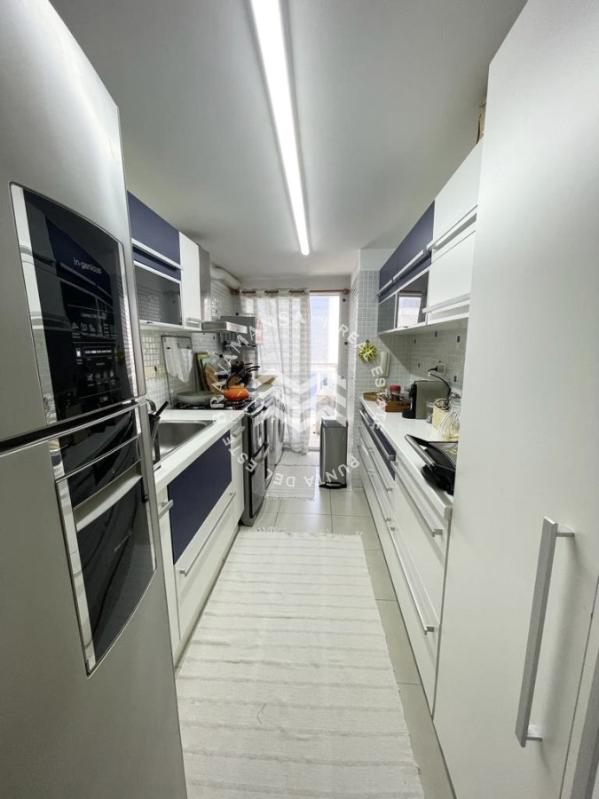Apartamento ID.63 - VENTA Apto en Punta del Este 3 dormitorios 2 baños. Balcón con parrillero