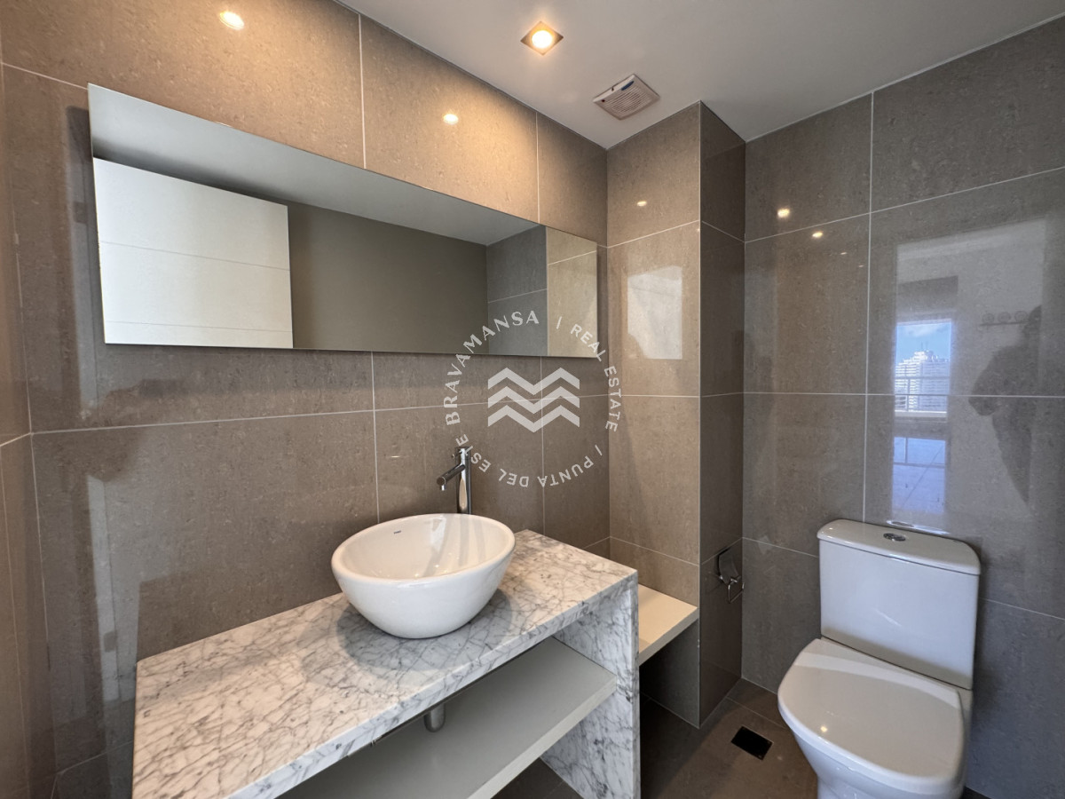 Apartamento ID.5 - VENTA 3 dormitorios + servicio en Torre ONE I