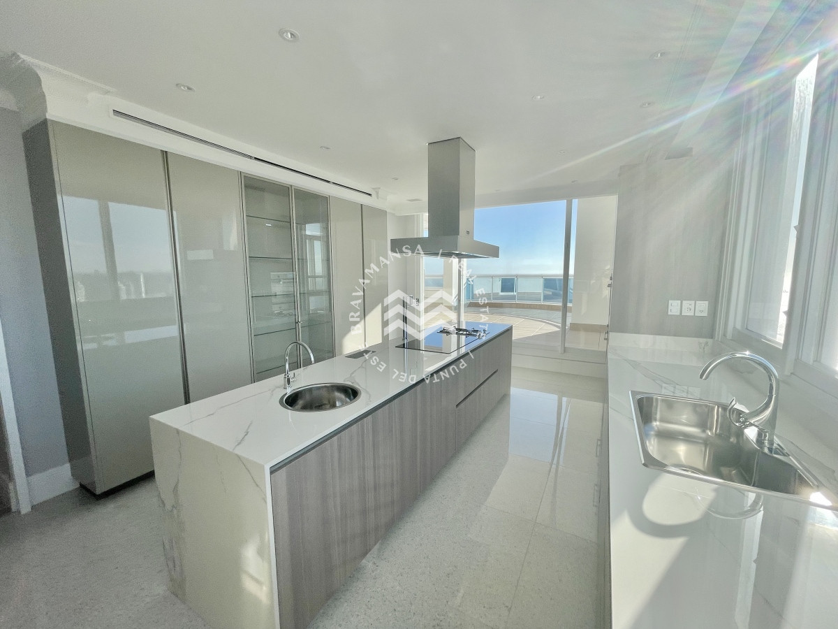 Apartamento ID.16 - Magnífico Penthouse duplex en Punta del Este, Playa mansa