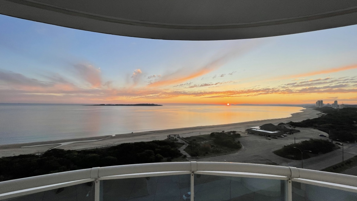 Imponente apartamento en Millenium Tower, primera línea. Gran vista al mar