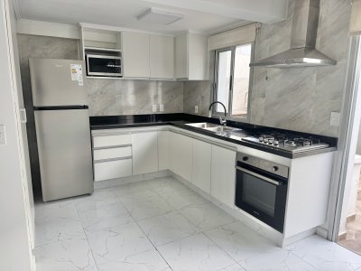 ALQUILER ANUAL Duplex 2 dormitorios en Maldonado, Altos de la Laguna