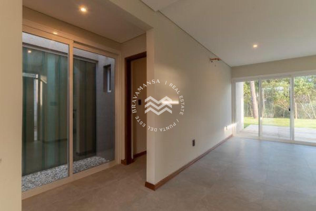 Casa ID.171 - Hermosa casa a estrenar en venta 2 dormitorios, Barrio Pinares