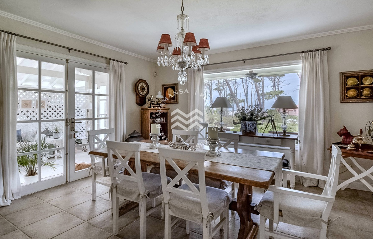 Casa ID.25 - Espectacular Chalet con gran jardín a pasos de Playa Montoya