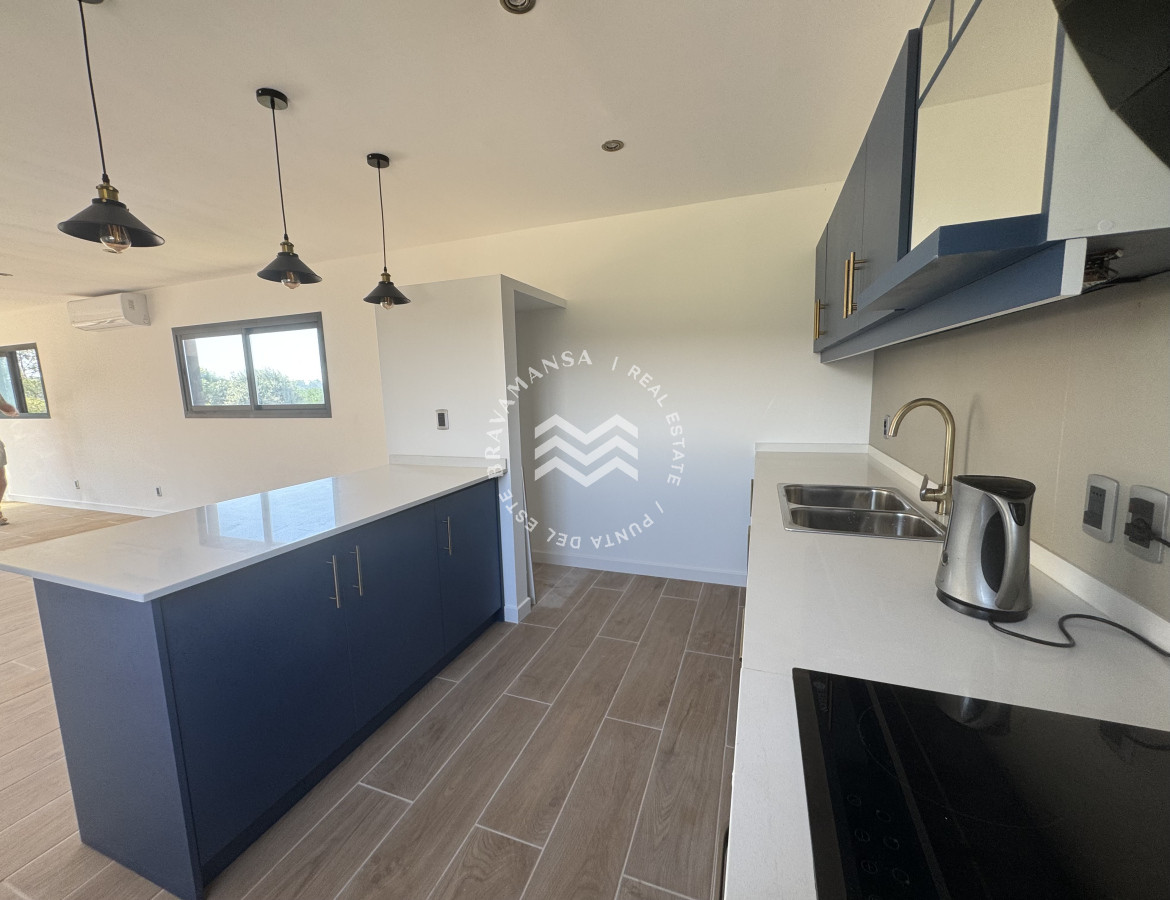 Casa ID.463 - ALQUILER ANUAL Moderna casa a estrenar 2 dormitorios