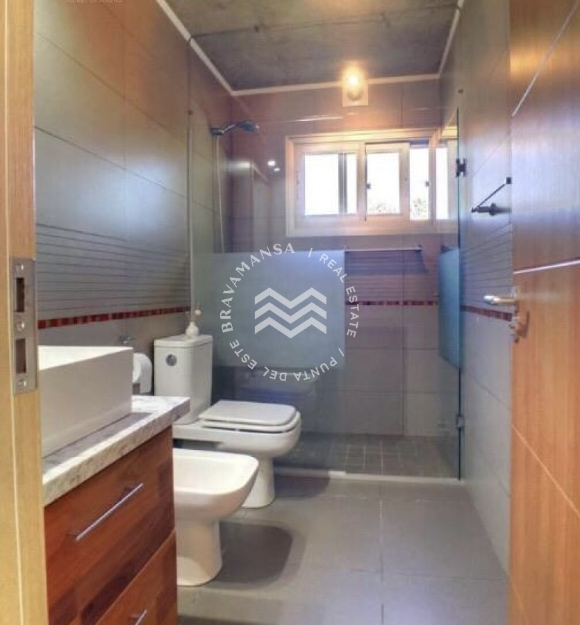 Casa ID.109 - VENTA Espectacular casa en barrio privado, 4 dormitorios - Punta del Este