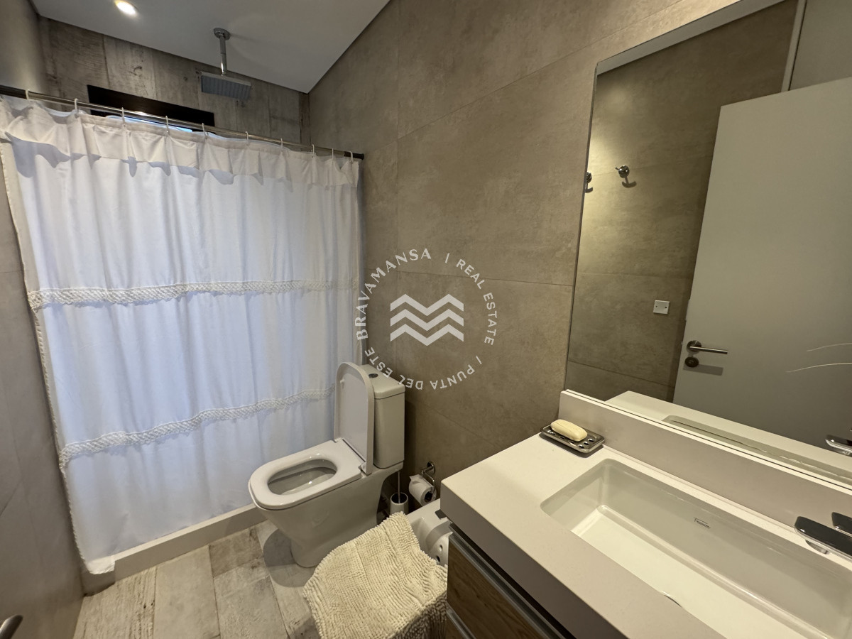 Casa ID.594 - Moderna casa 3 dormitorios en tranquilo entorno, Temporada 2026