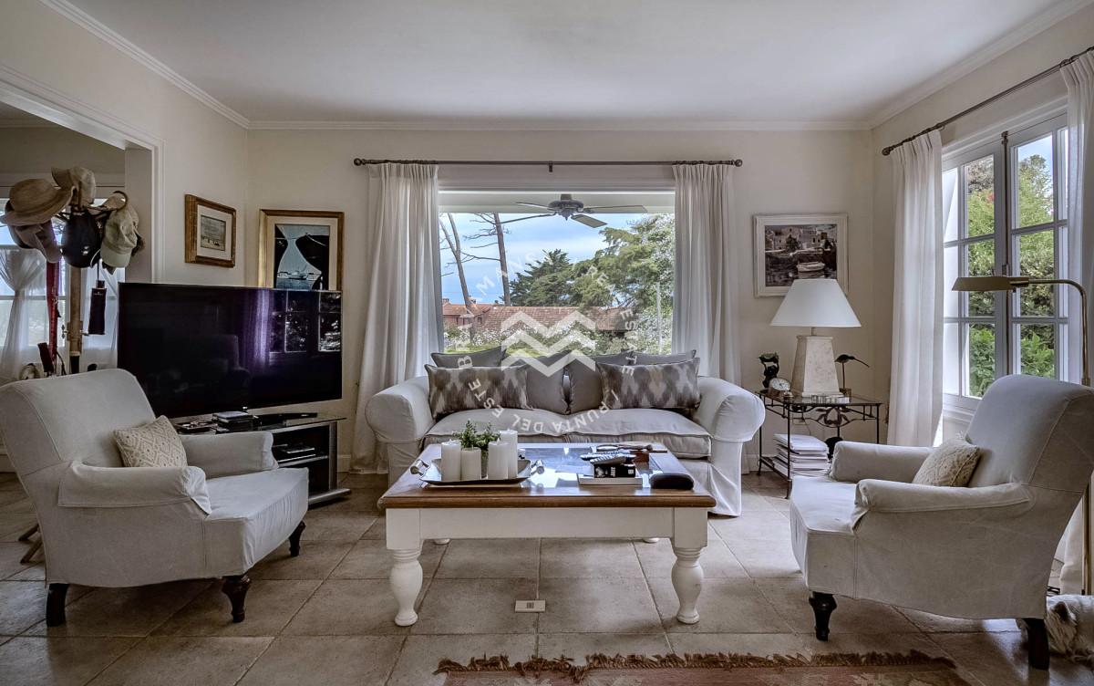 Casa ID.25 - Espectacular Chalet con gran jardín a pasos de Playa Montoya