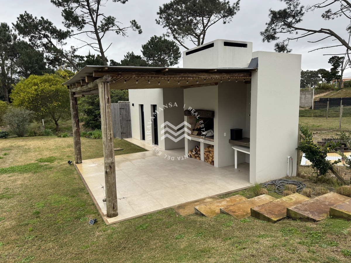 Casa ID.594 - Moderna casa 3 dormitorios en tranquilo entorno, Temporada 2026