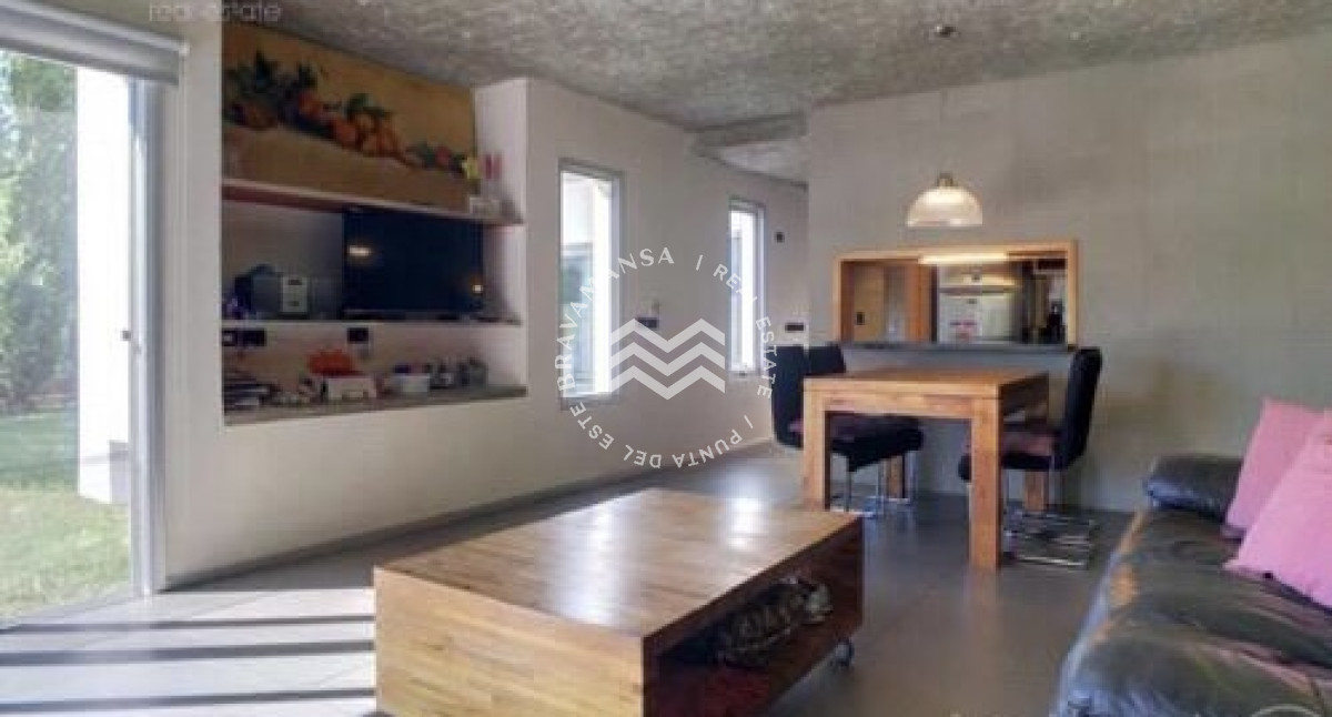 Casa ID.109 - VENTA Espectacular casa en barrio privado, 4 dormitorios - Punta del Este