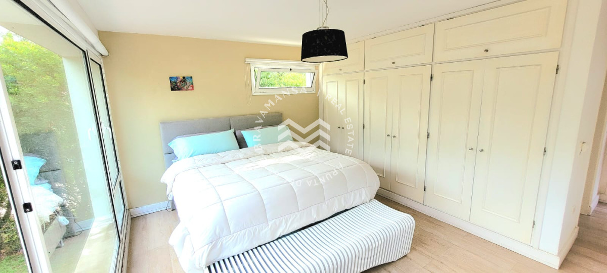 Casa ID.581 - Gran casa 5 dormitorios en venta! Espectacular zona, ideal para toda la familia