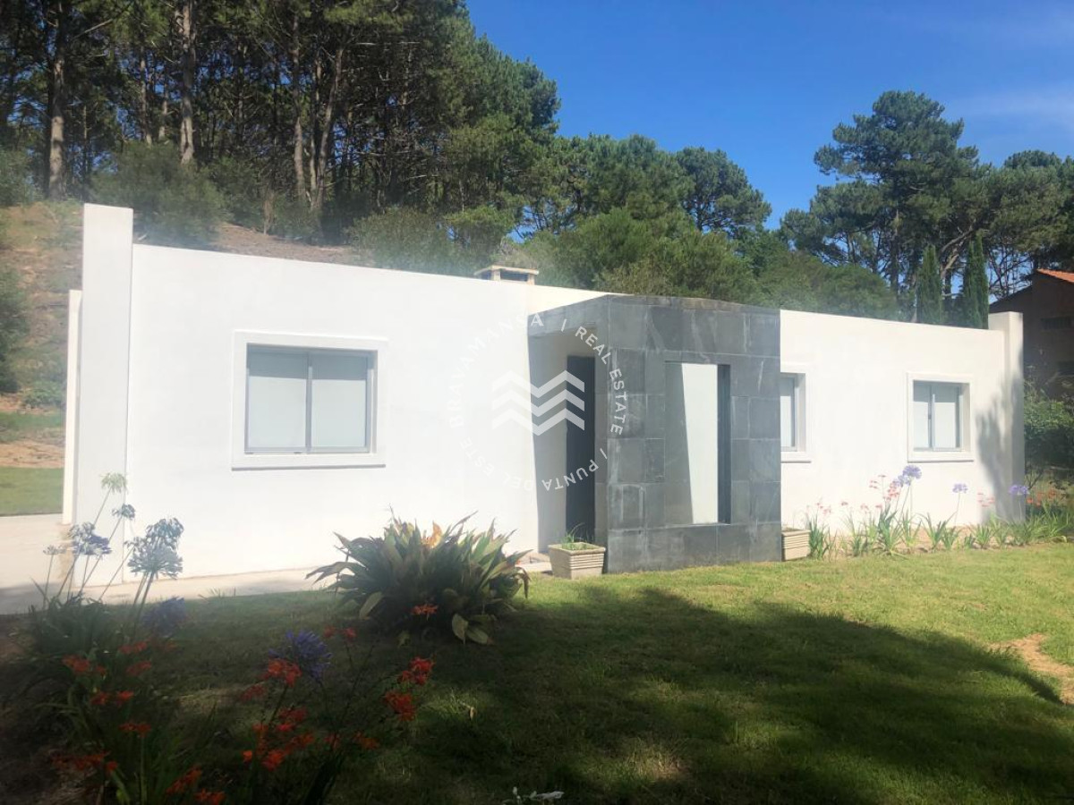 Casa ID.165 - OPORTUNIDAD Venta Casa 2 dormitorios en Club del Lago, Punta del Este