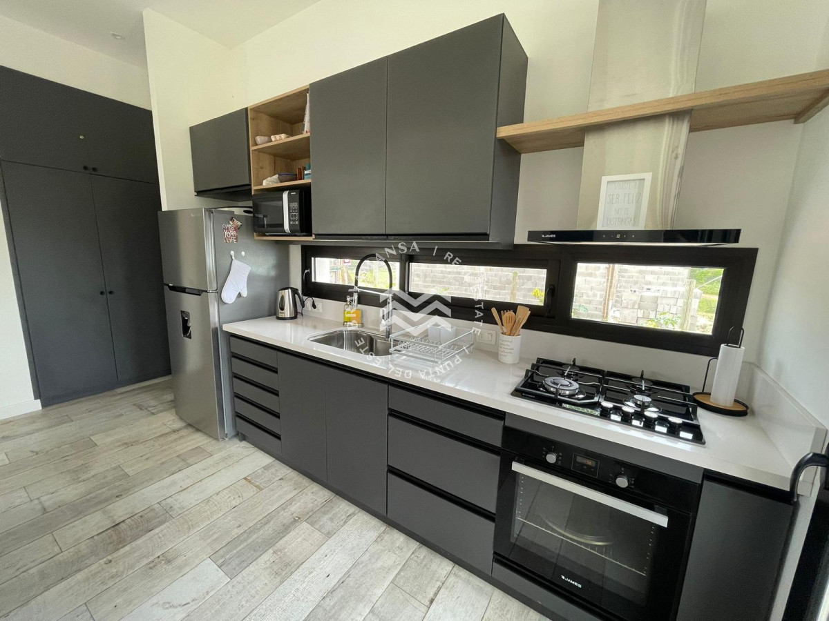 Casa ID.594 - Moderna casa 3 dormitorios en tranquilo entorno, Temporada 2026