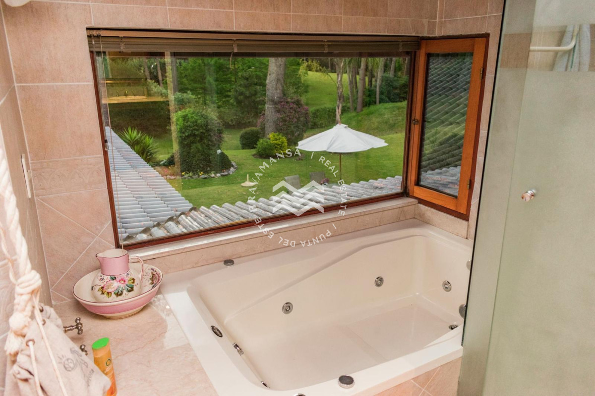 Casa ID.1 - Gran chalet 5 dormitorios 5 minutos de Playa Mansa, Punta del Este