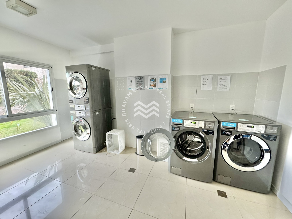 Apartamento ID.850 - Cómoda planta 3 dormitorios en excelente zona de Punta del Este