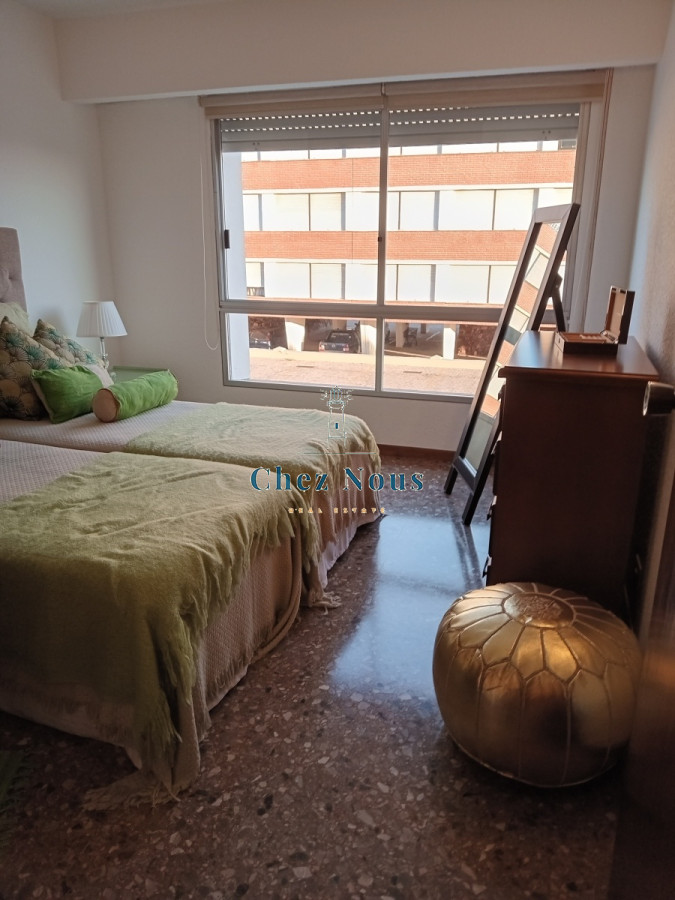 Apartamento ID.931 - APARTAMENTO EN VENTA - EDIFICIO MALECON IV - PRIMERA LINEA DE PLAYA MANSA