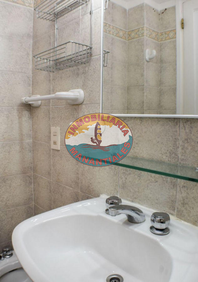 Apartamento ID.6 - Apartamento en alquiler temporario  4 ambientes