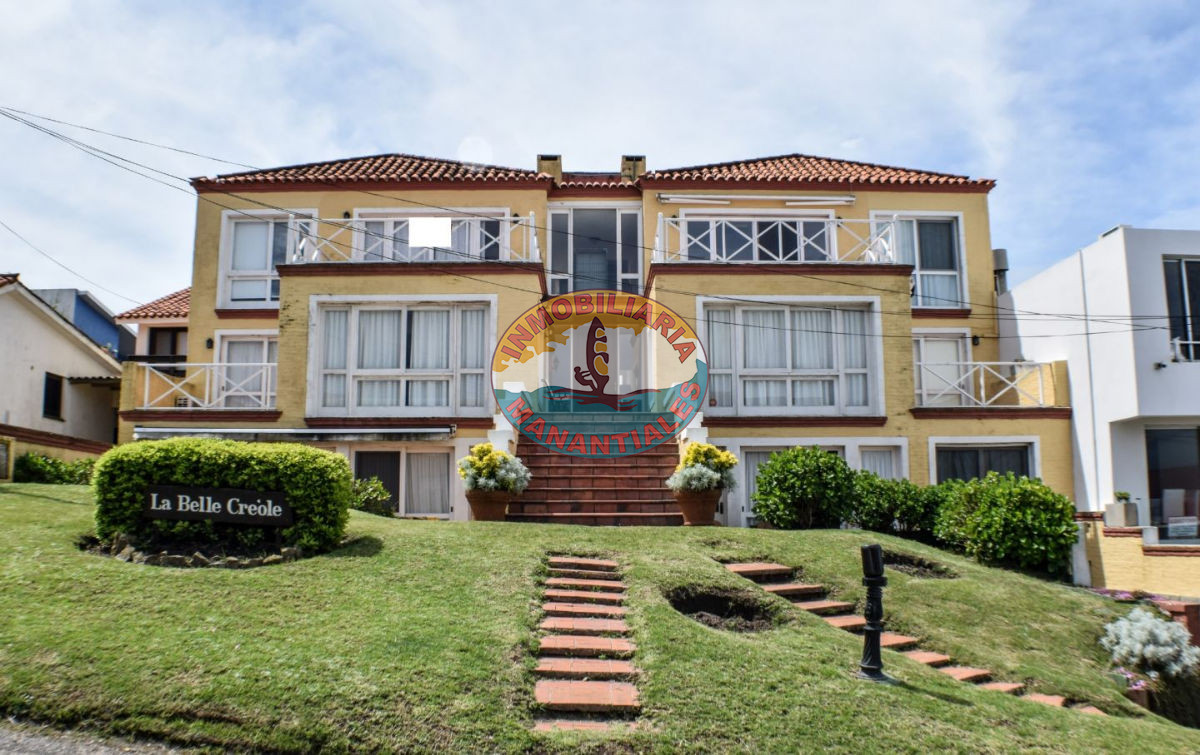 Apartamento ID.6 - Apartamento en alquiler temporario  4 ambientes