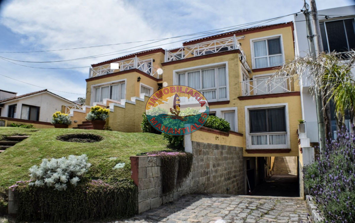 Apartamento ID.6 - Apartamento en alquiler temporario  4 ambientes