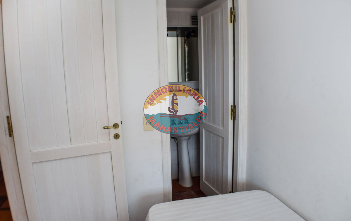 Apartamento ID.7 - Apartamento en alquiler temporario  4 ambientes