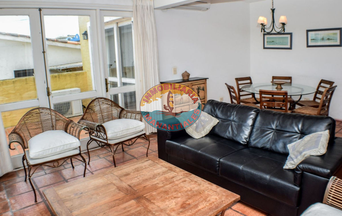 Apartamento ID.7 - Apartamento en alquiler temporario  4 ambientes