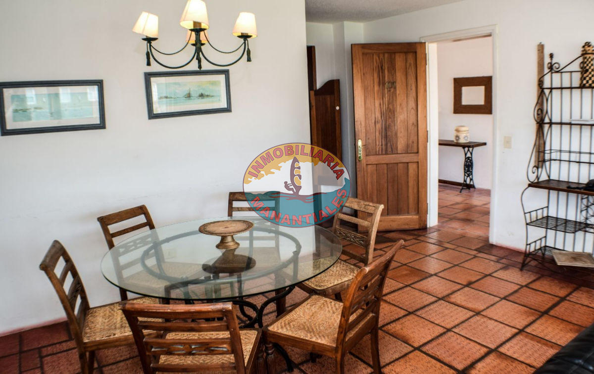 Apartamento ID.7 - Apartamento en alquiler temporario  4 ambientes