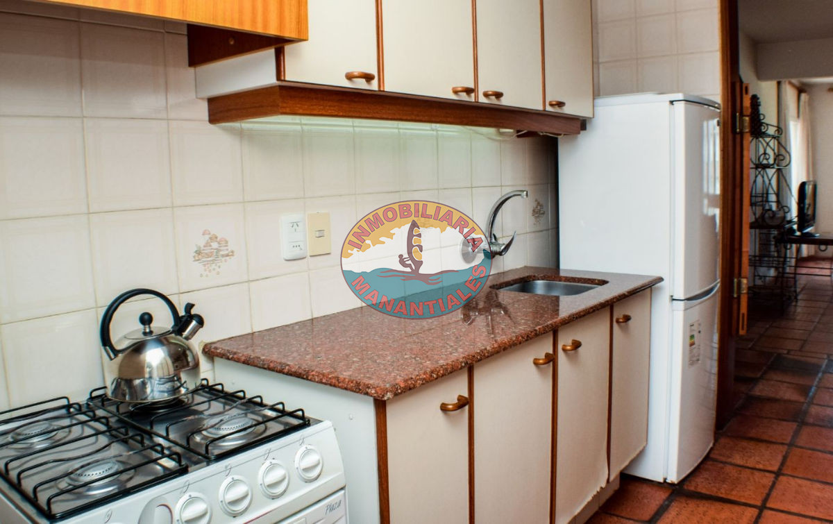 Apartamento ID.7 - Apartamento en alquiler temporario  4 ambientes