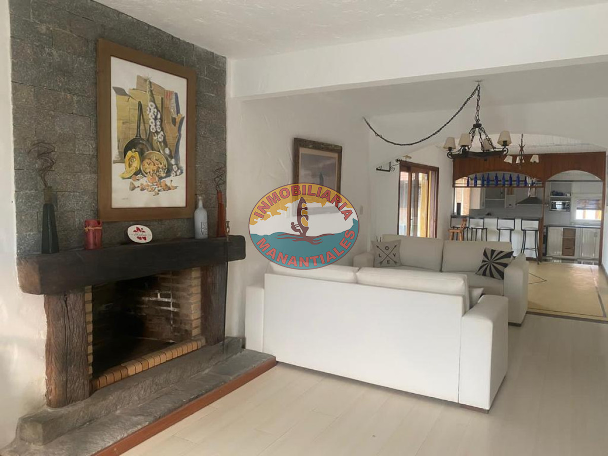 Casa ID.85 - HERMOSA CASA EN MANANTIALES
