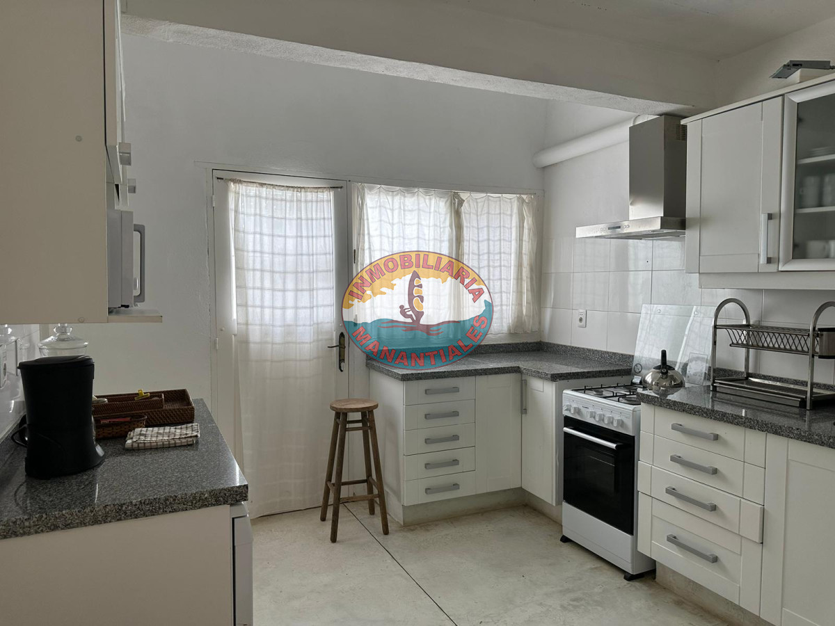 Casa ID.79 - Excelente casa en El Chorro a una cuadra del mar
