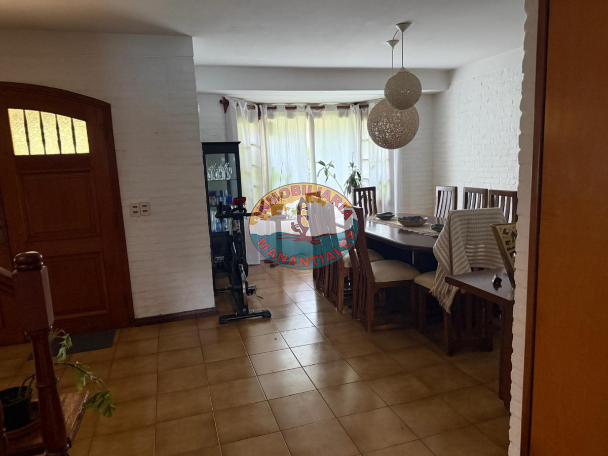 Casa ID.104 - HERMOSA CASA BARRIO CORDOBA